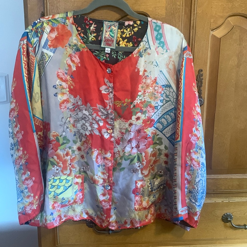 BEAUTIFUL JOHNNY WAS REVERSIBLE SILK JACKET-Size Large ♥️♥️